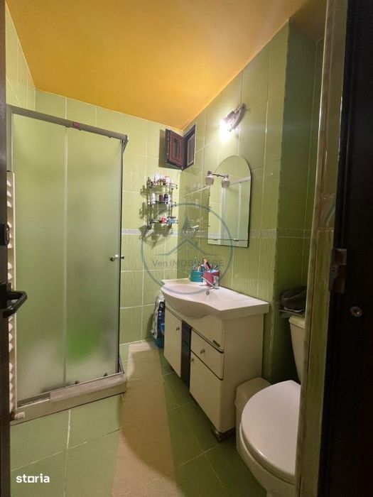 Apartament 3 camere , zona Liceul Liviu Rebreanu