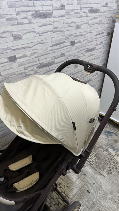 Коляска раскладная, удобная, практичная б|у