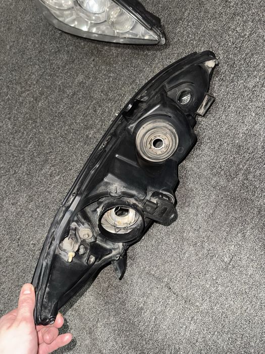 Фары камри 35