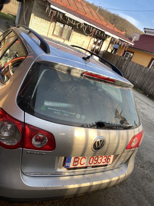 Vand sau sau schimb pasat b6 2500€