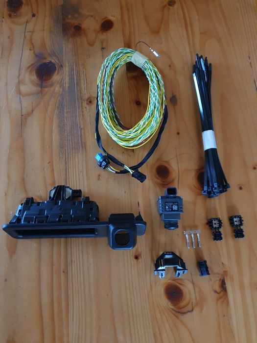 Kit Complet Retrofit Cameră Marșarier ICAM Bmw Seria 5 G30 G31