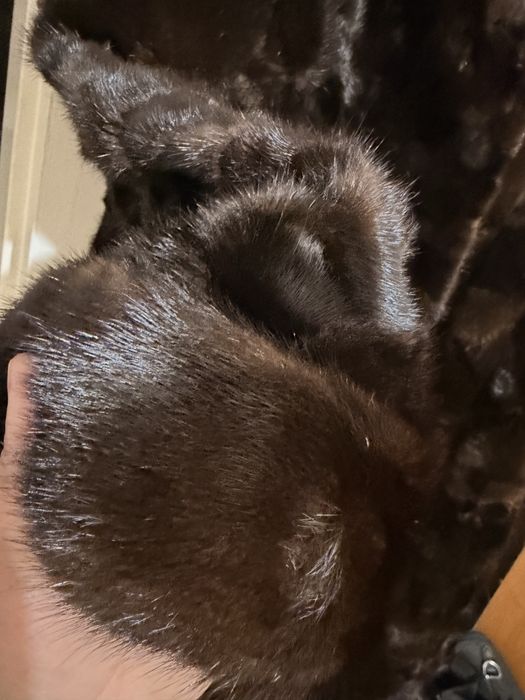 Продам  норковую шубу