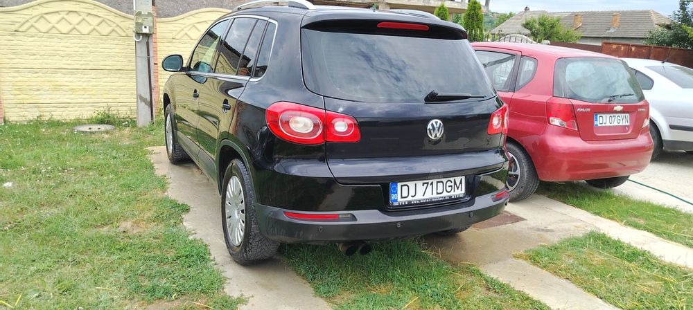 VW Tiguan 2009 | 2.0 Diesel | 4x4 (4Motion) | Lumini Ambientale | 280.000 km