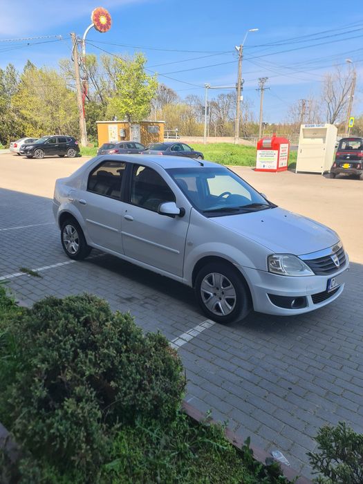Dacia Logan 2012