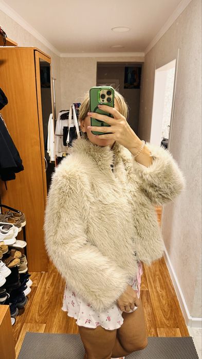 Продам шубку искуственную