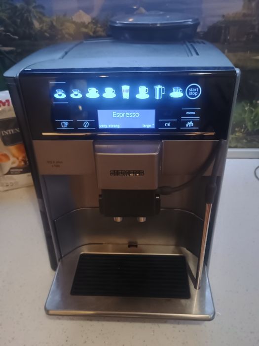 Siemens eq6 s100 plus. 160€