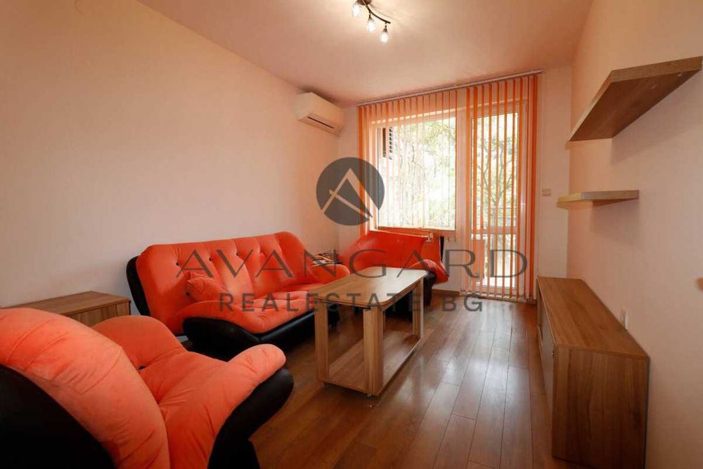 Продава се Двустаен апартамент в Пловдив, Център - 63 кв.м за 2785 €/кв.м - Снимка #2