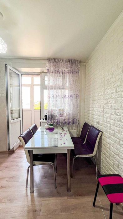 Продам 2шку Жастар Даниил ИмпериЯ