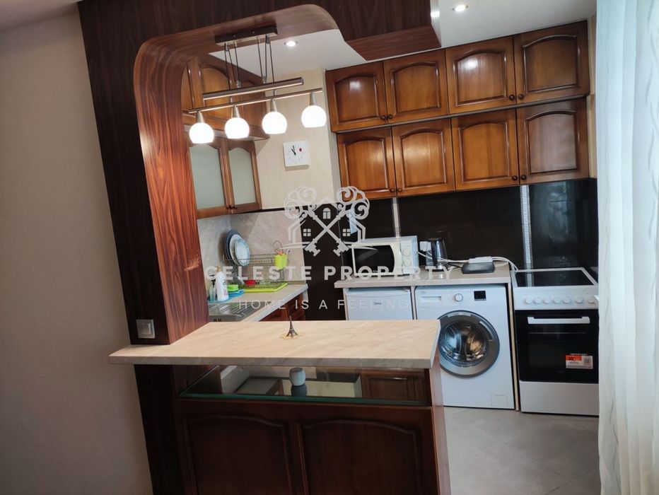 Дава се под наем Тристаен апартамент в София, Медицинска академия - 84 кв.м за 900 € - Снимка #3