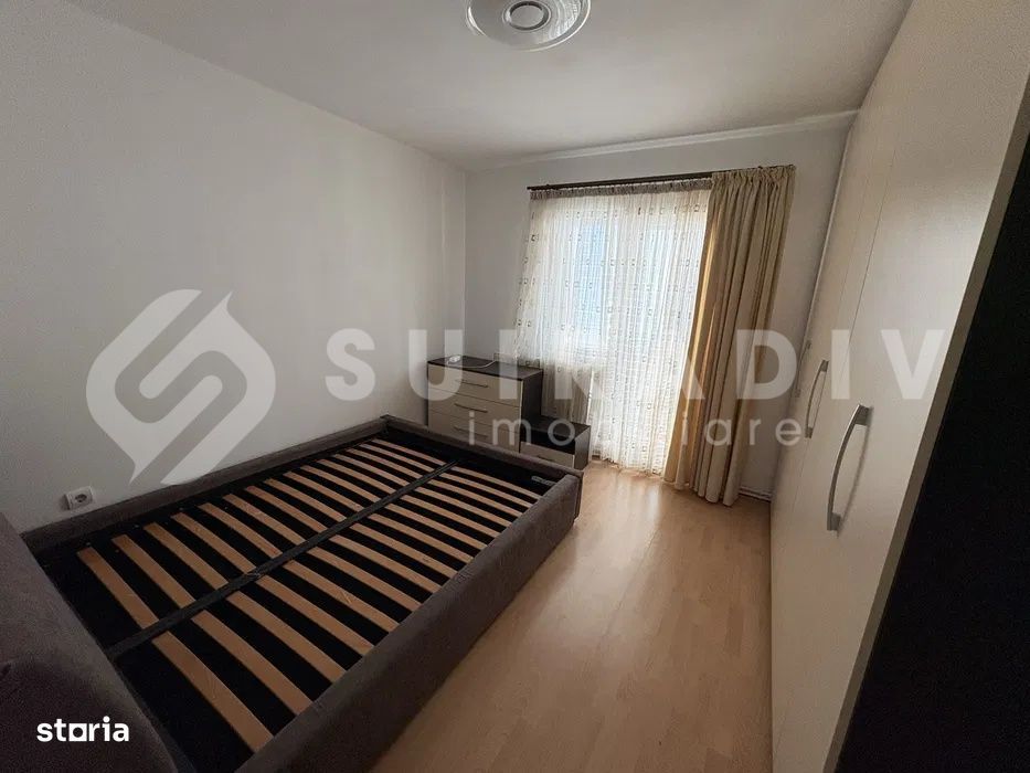 Apartament cu 4 camere, 2 bai, parcare-Plopilor