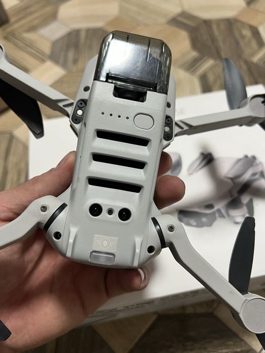 Drona dji mini 2 se fly more combo