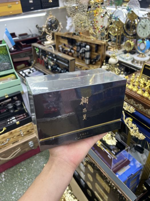 Украшение для автомобиля на солнечной батарее, ароматерапия