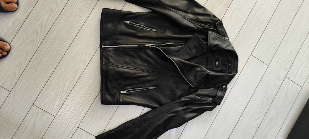 Еке от естествена агнешка кожа тип biker