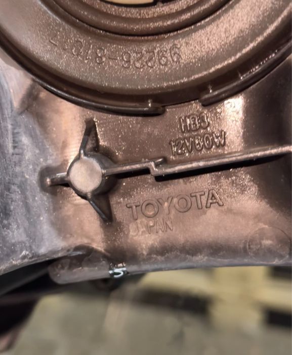 Фары Toyota Camry 55 Б/У Оригинал