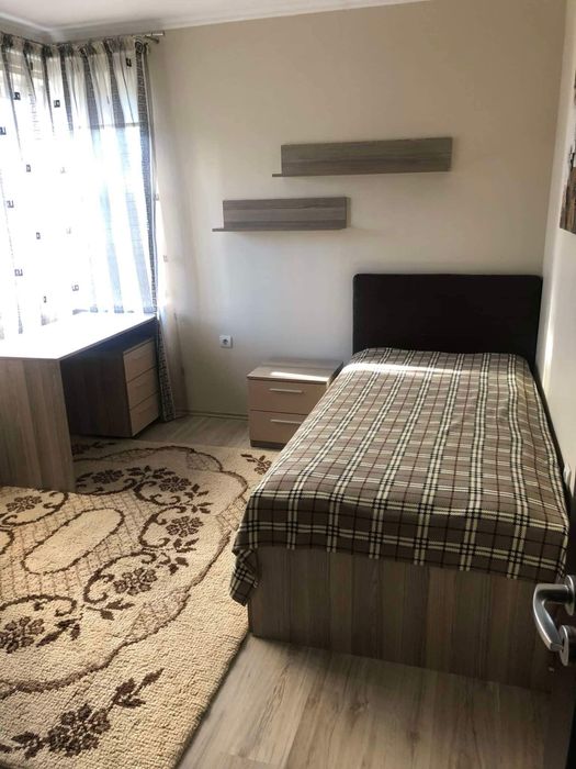 Дава се под наем Тристаен апартамент в Русе, Дружба 1 - 100 кв.м за 510 € - Снимка #13