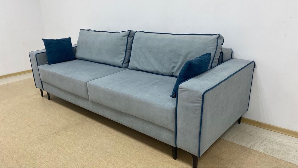 Срочно продам диван