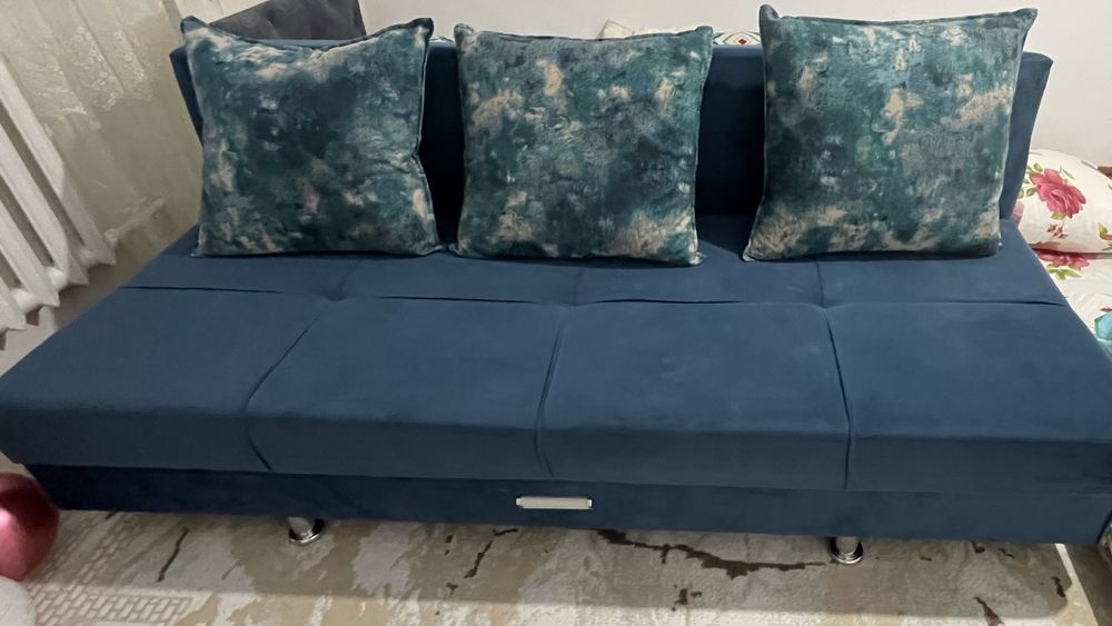 Тахта диван сатамын