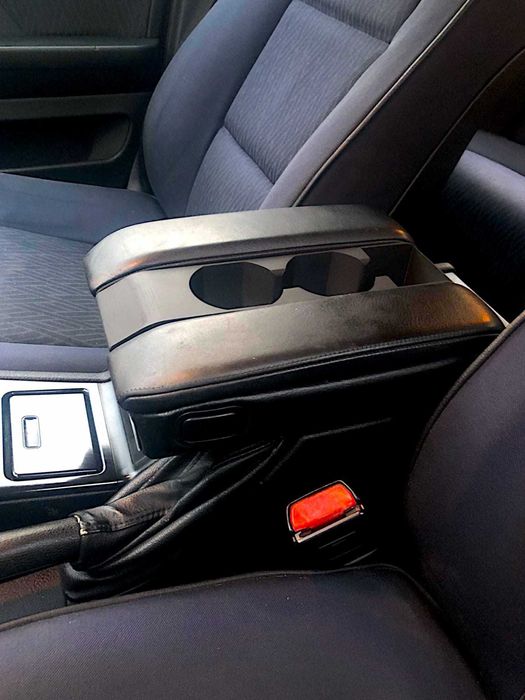 BMW E38 - аксесоари, поставки за чаши, къпхолдъри и др.