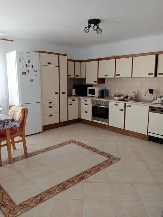 Închiriez casa la țară în localitatea Hida