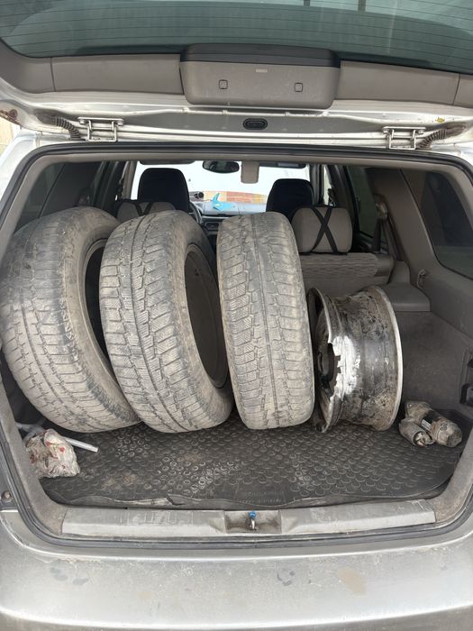 Титанка с шинамами ….