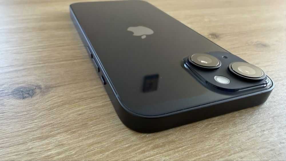 iPhone 14 256GB, без драскотини