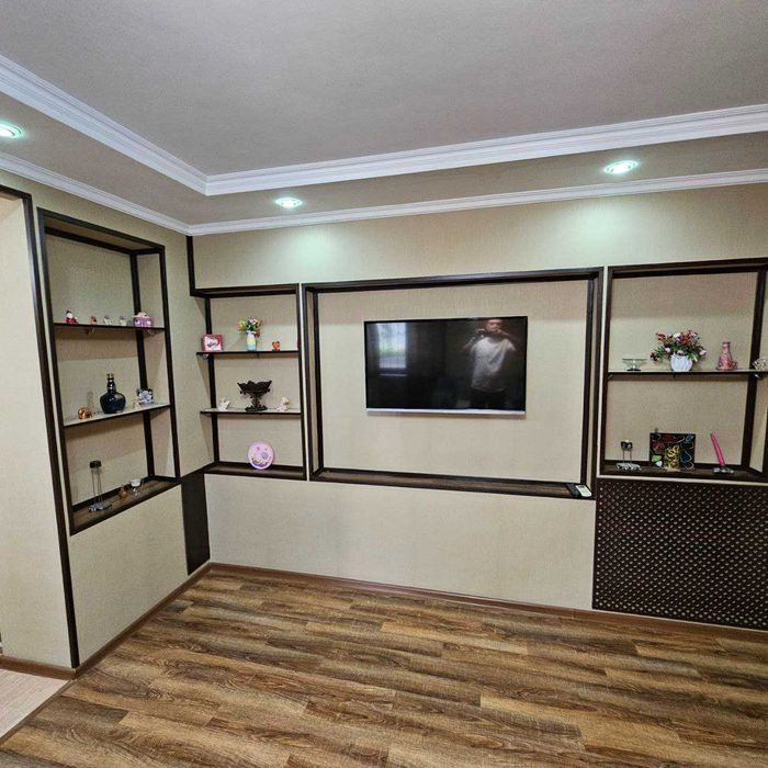 Сдаётся в аренду своя  кв 1/1/5 кирпич 49 м2 МВД Интерпол