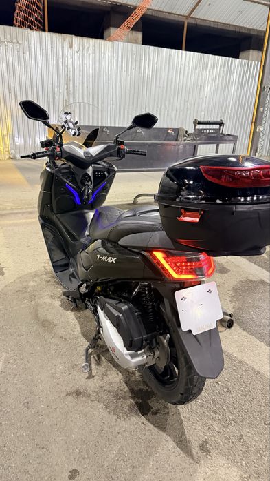 Yamaha T Max ultra 175cc skuter