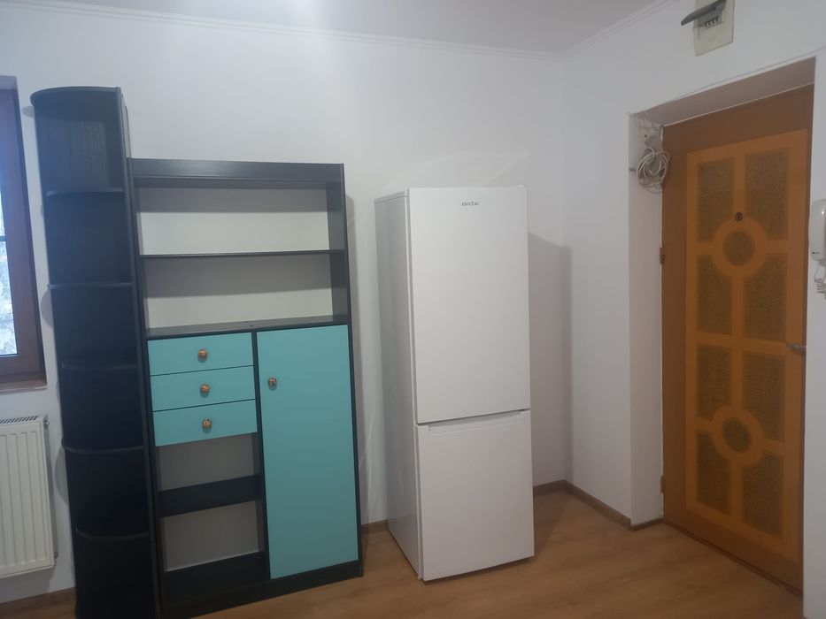 Închiriez apartament str 22 Decembrie-Radauti- Suceava