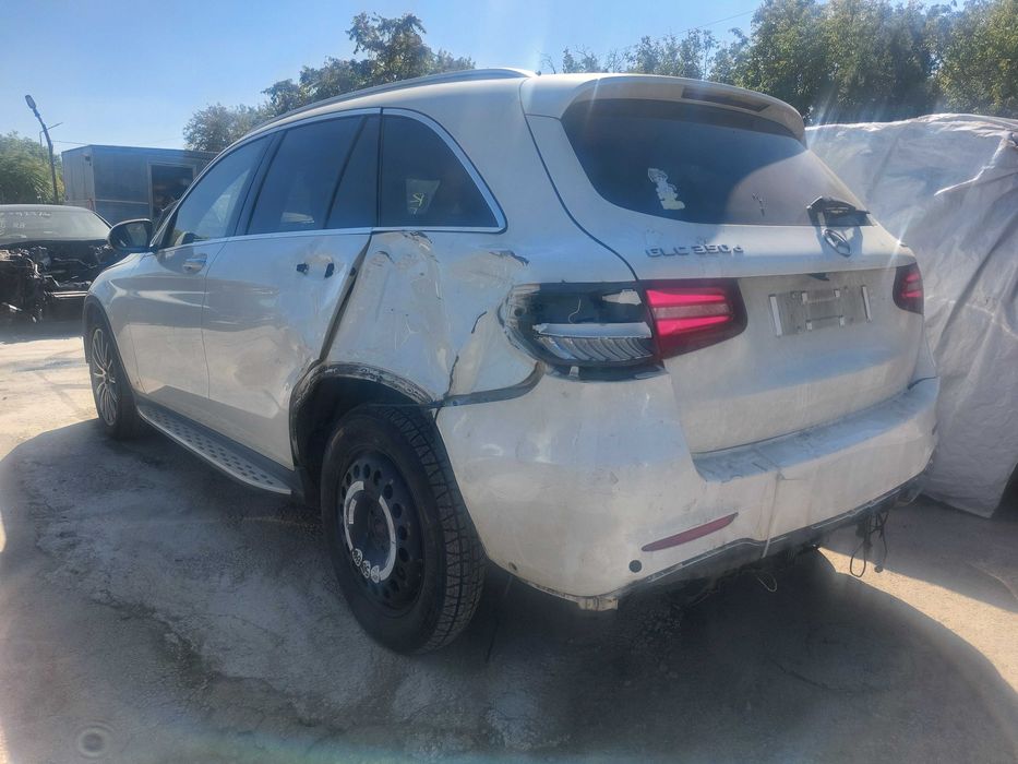 На Части:Mercedes-Benz GLC 350d 258кс 4MATIC AMG код 642 на 140 хил.км