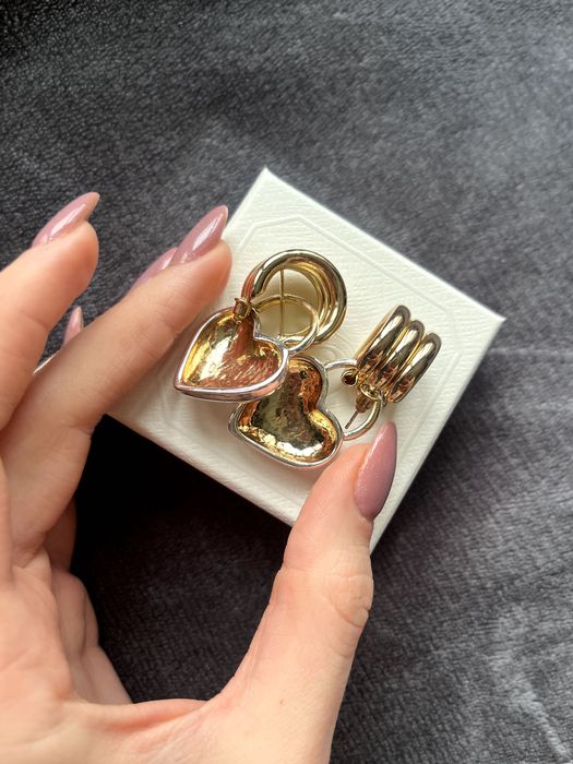 Нови двуцветни обеци, с висулки във формата на сърца, HM