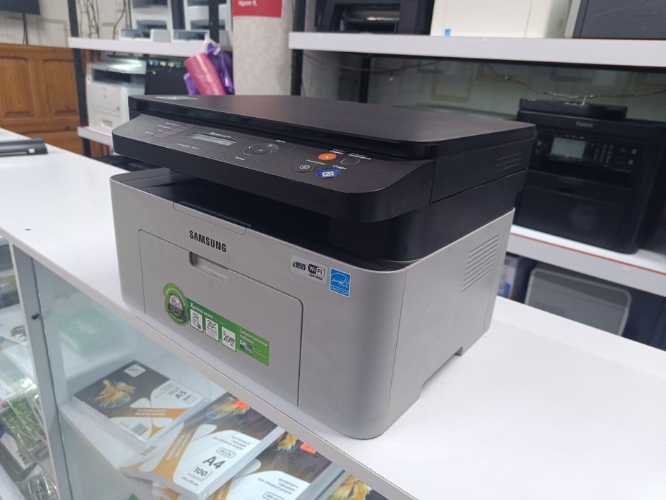 Samsung M2070W.   3 в одном принтер