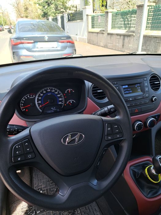 Vând Hyundai I 10