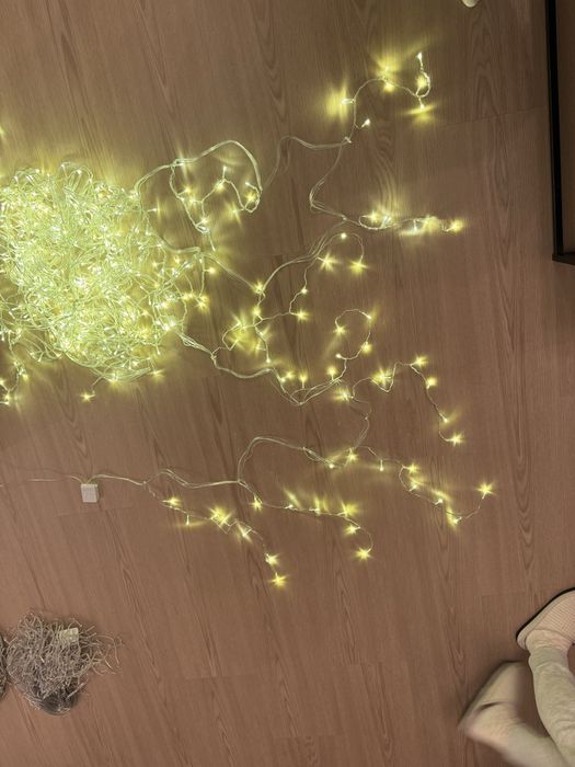 Vand instalatie de Craciun pentru casa , tip turturi