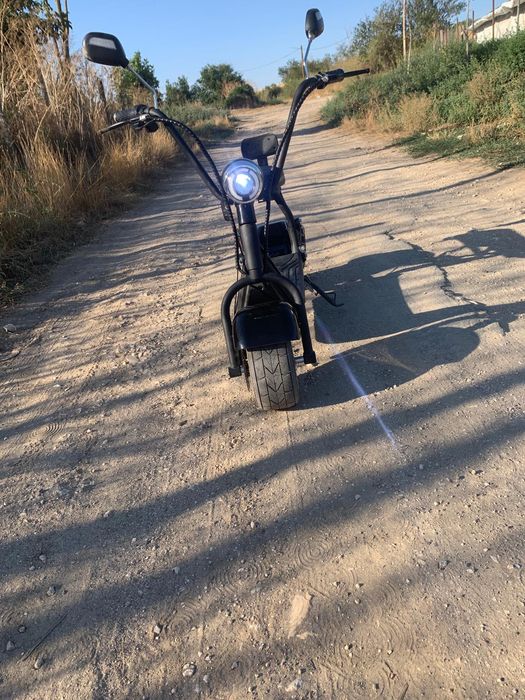 Vând scuter electric! Perfect funcțional.