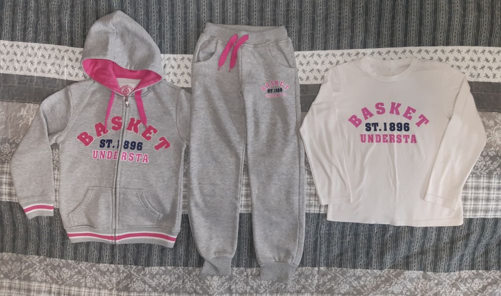 Анцунг+блузка ръст 122-128см.