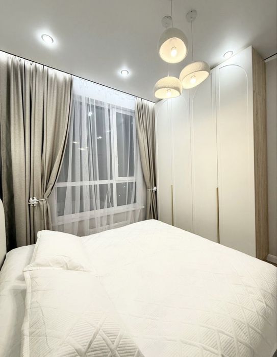 Кровать с матрасом