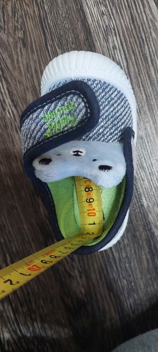 Papuci de casa baietei