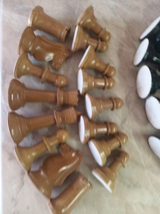 Фигури за шах от бакелит