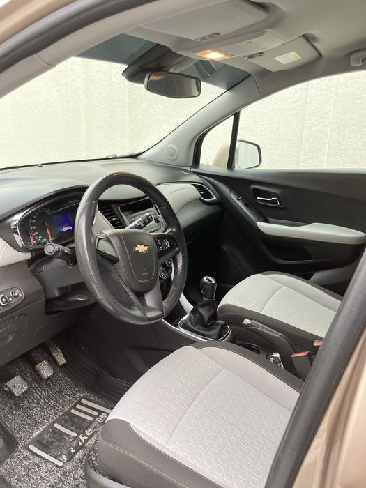 Трекер 1 сотилади