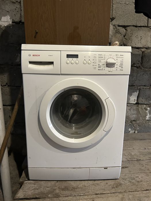 стиральная машина марки Bosch Maxx 6