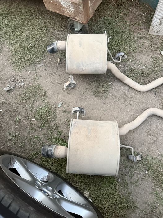 Глушитель от Бмв Х5 Е53 комплект