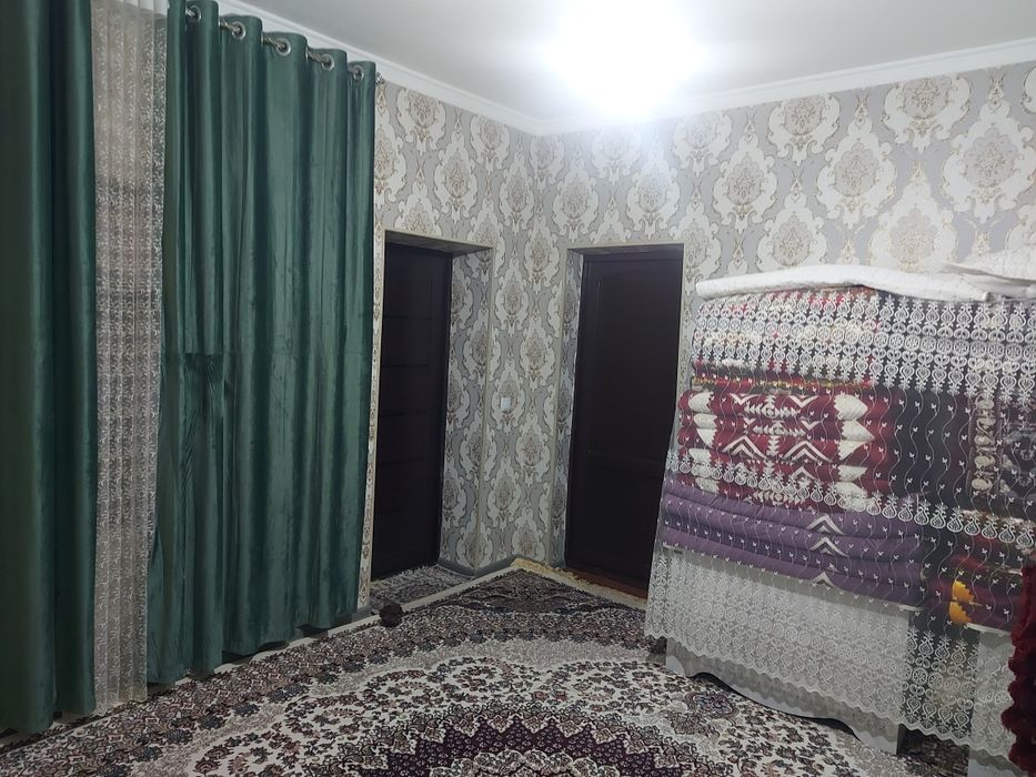 Ховли стоилади. Угловой дом в Йик - Ота. Вдоль дороги.Читайте описание