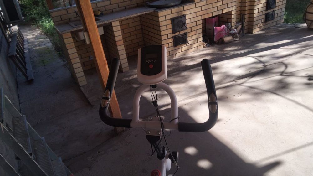 Велотренажер