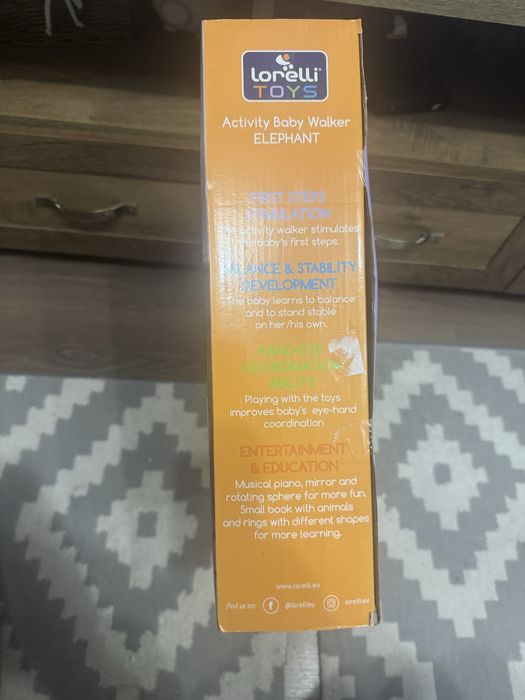 Продавам активна детска(бебешка) проходилка “Слон” на Lorelli