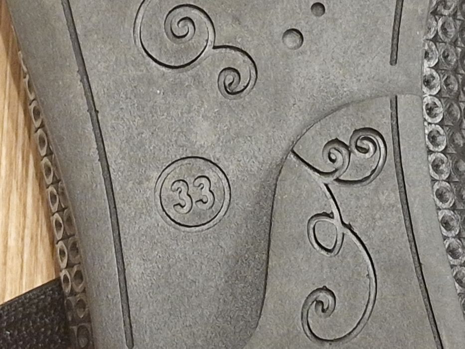 Черни детски балеринки