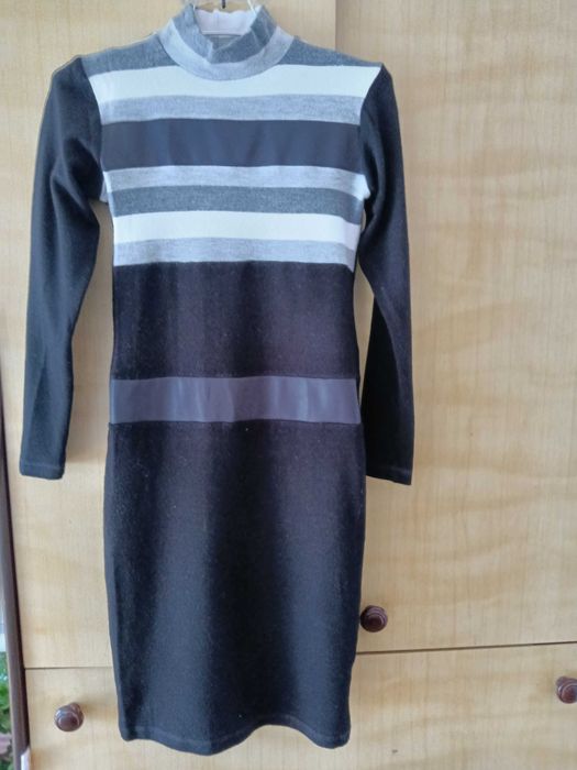 Трикотажна рокля есен/зима