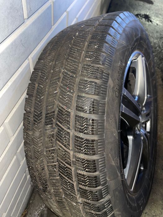 Продам диски с шинами