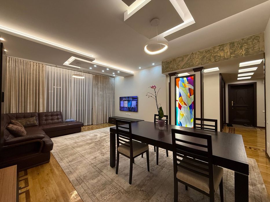 : Тараса Шевченко ЖК: GABUS IRISH PUB / 1