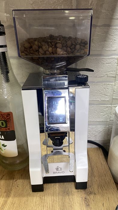 Профессиональная кофемашина