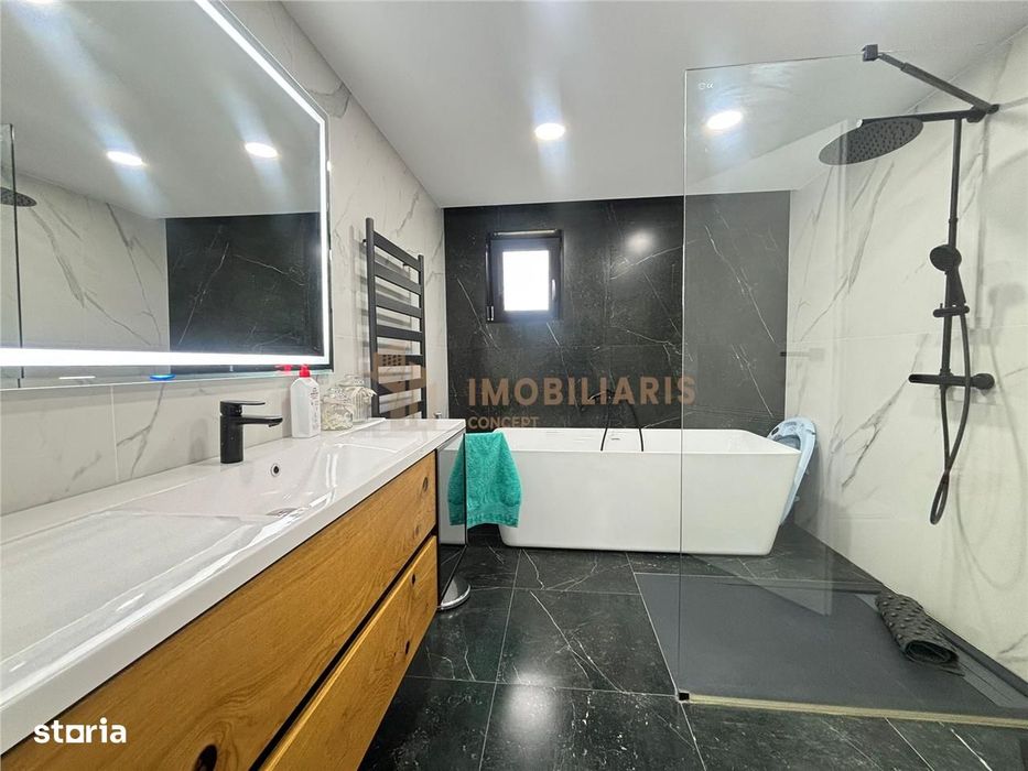 Casa tip duplex -Ocolis